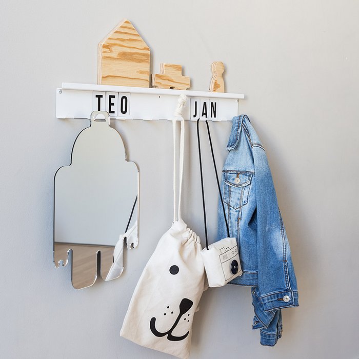 Magnetische Kapstok Met Letters • Zwart/Wit