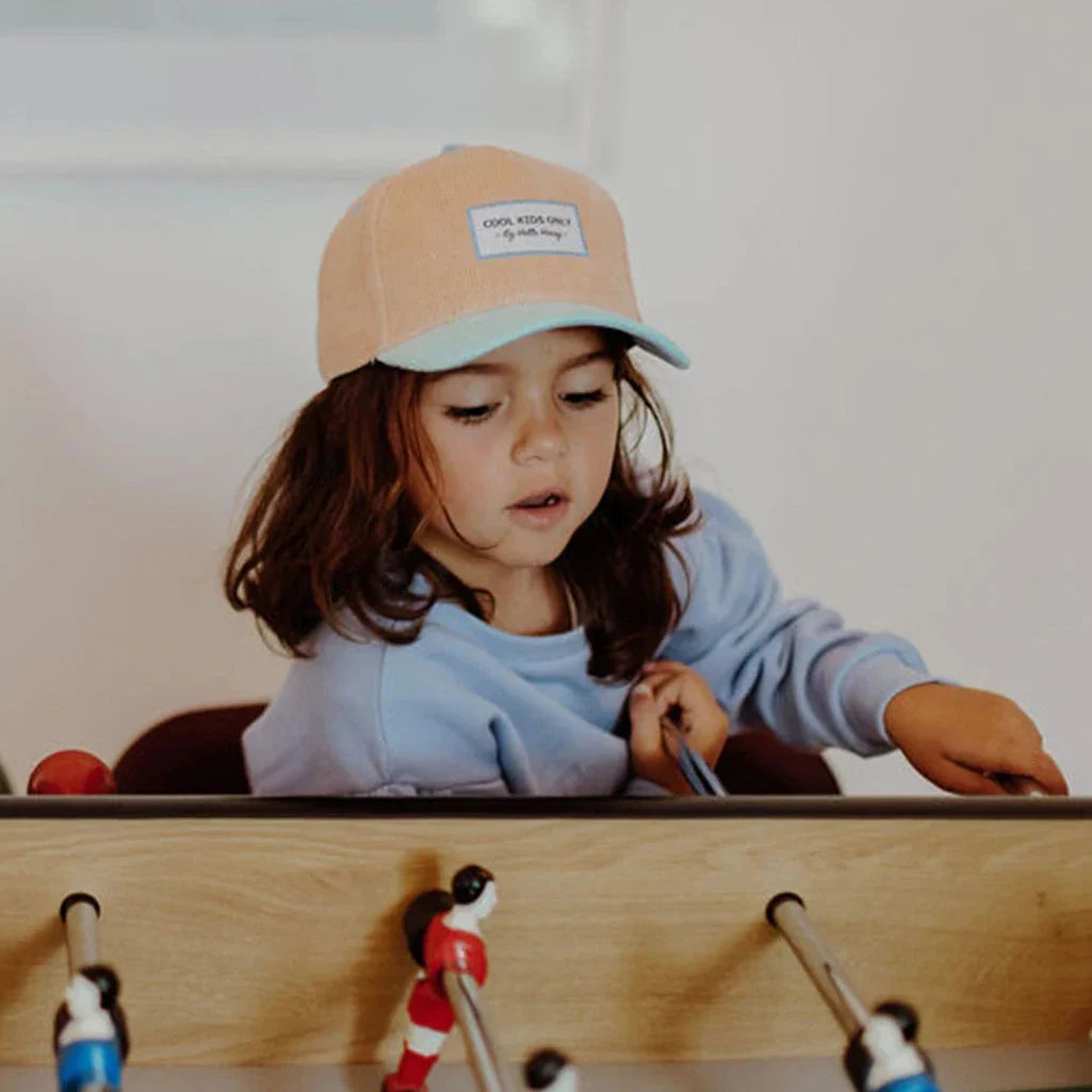 Pet Sweet Peach • Hello Hossy