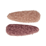 Set van twee druppelvormige Teddy Candy haarspeldjes met teddystof in beige en oudroze.