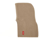 Beige gebreide Hoody Latte van Hello Hossy in zijaanzicht, met lang halsstuk en rood label.