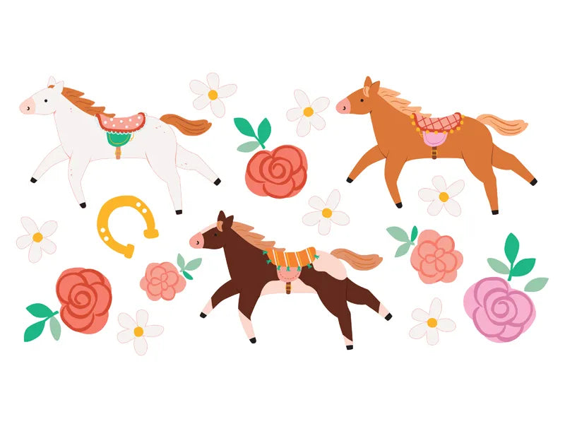 Kindertattoos met witte, lichtbruine en donkerbruine paarden, kleurrijke bloemen en een geel hoefijzer.