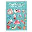 Turquoise verpakking van Top Banana kindertattoos met kleurrijke figuren zoals een regenboog, kat en rolschaats