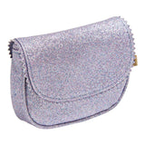 Lavendelkleurige Urfa schoudertas met glitters en een afgeronde flap met gekartelde rand op een witte achtergrond.